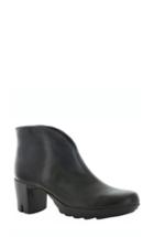 Women's Munro Robynette Bootie M - Black