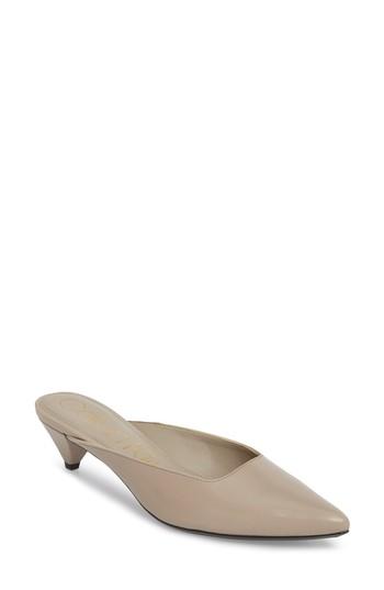 Women's Calvin Klein Lanora Pointy Toe Mule M - Brown