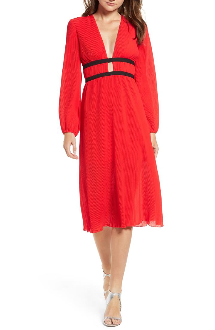 Women's Adelyn Rae Scallop Sheath Dress