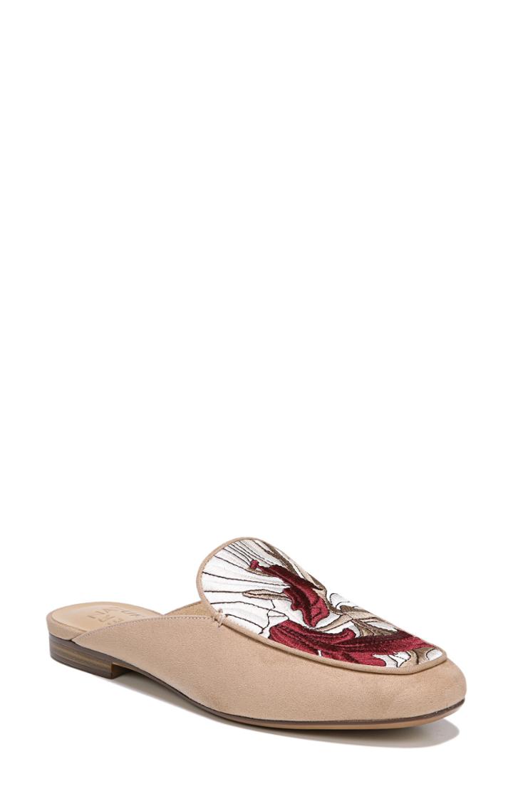 Women's Naturalizer Eden Ii Embroidered Mule .5 N - Beige