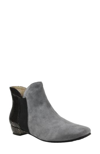 Women's J. Renee Colbey Bootie .5 B - Grey