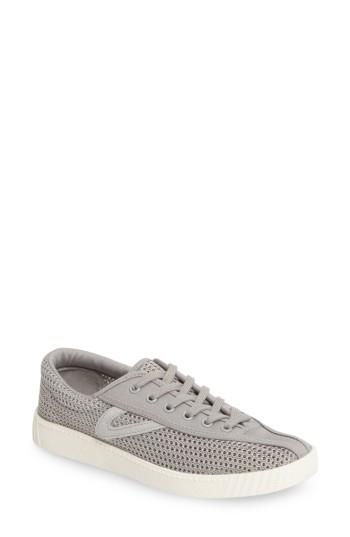 Women's Tretorn Nylite Sneaker .5 M - Grey