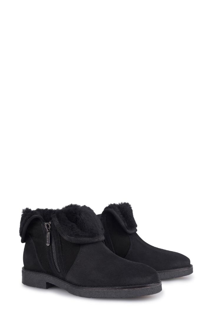 Women's Italeau Rosie Genuine Shearling Lined Bootie Us / 35eu - Black