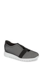Women's Munro Alta Slip-on Sneaker N - Black