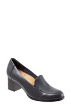 Women's Trotters Quincy Loafer Pump M - Blue