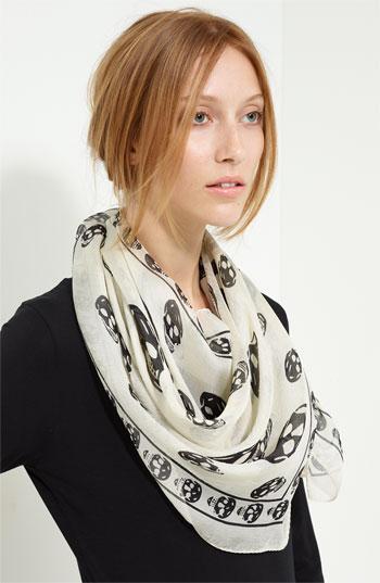 Alexander Mcqueen 'skull' Chiffon Scarf Womens Ivory/black One Size