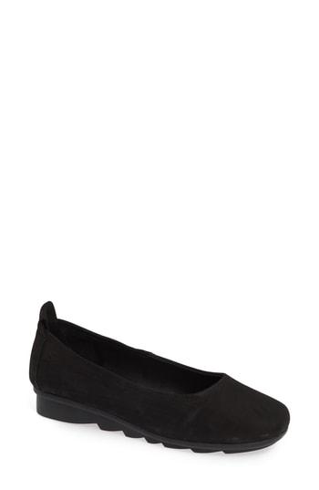 Women's Josef Seibel Anastasia 05 Ballet Flat -8.5us / 39eu - Black