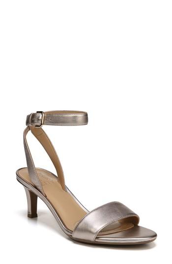 Women's Naturalizer Tinda Sandal M - Metallic