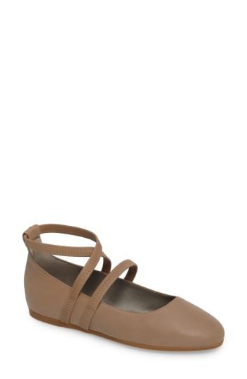 Women's Eileen Fisher Joe Strappy Ballet Flat M - Beige