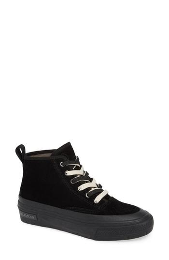 Women's Seavees Mariners Waterproof Sneaker .5 M - Black