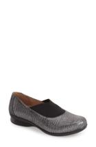 Women's Dansko 'ann' Round Toe Flat .5-6us / 36eu M - Metallic