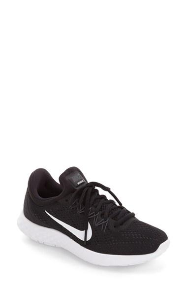 Women's Nike Lunar Skyelux Running Shoe