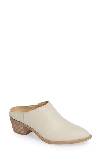 Women's Sole Society Nandina Block Heel Mule M - White