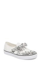 Women's Vans Ua Authentic Knotted Floral Bandana Slip-on Sneaker M - White
