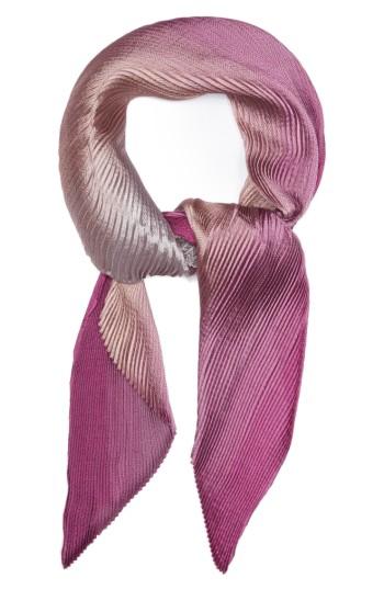 Women's Armani Collezioni Herringbone Plisse Scarf