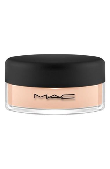 Mac 'mineralize' Loose Powder Foundation .2 Oz - Medium
