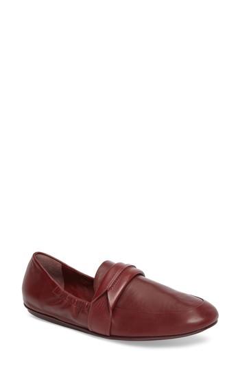 Women's Mercedes Castillo Erin Loafer Flat .5 M - Yellow