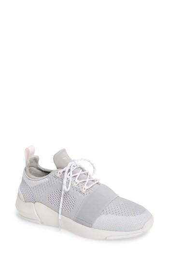 Women's Creative Recreation Ceroni Sneaker .5 M - Grey