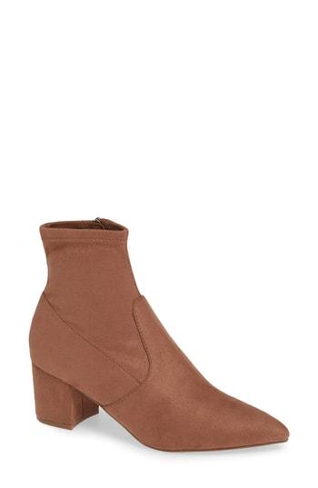 Women's Steve Madden Blaire Bootie .5 M - Brown