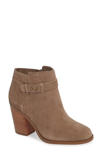 Women's Sole Society 'lyriq' Bootie (women) .5 M - Beige