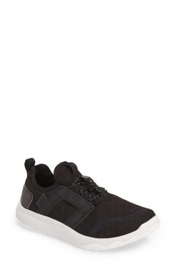 Women's Teva Arrowood Swift Sneaker M - Black