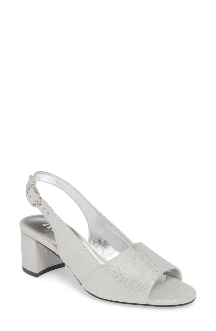 Women's David Tate Rave Sandal M - Metallic