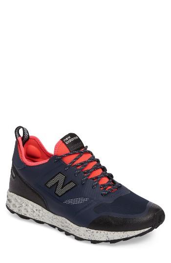 Men's New Balance Re-engineered Trailbuster Sneaker D - Blue