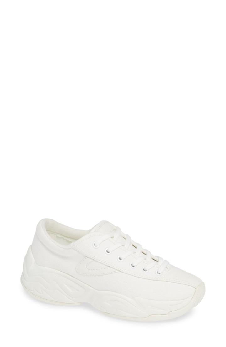 Women's Tretorn Nylitefly Sneaker .5 M - White