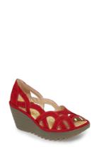 Women's Fly London Yadi Wedge Sandal .5-6us / 36eu - Red