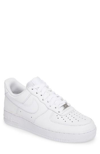 Men's Nike Air Force 1 '07 Sneaker .5 M - White