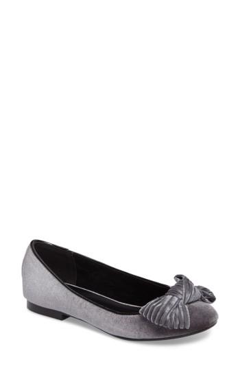 Women's Athena Alexander Lucille Bow Flat M - Grey