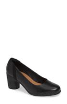 Women's Clarks Un Rosa Step Pump .5 M - Black