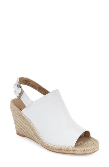 Women's Caslon Sutton Slingback Sandal