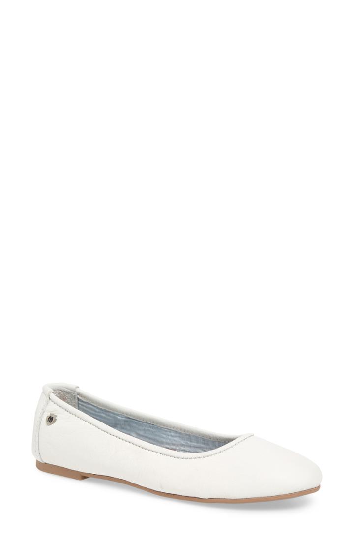 Women's Minnetonka Anna Ballerina Flat .5 M - White