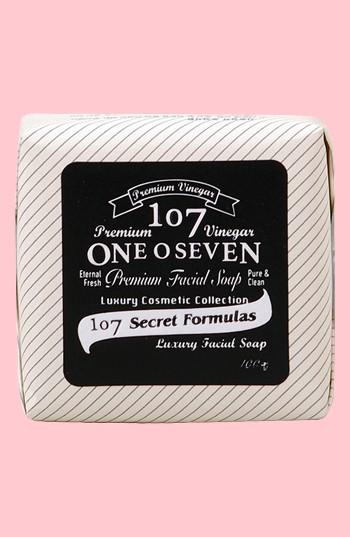 107 Oneoseven Premium Black Soap