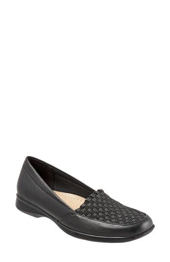 Women's Trotters Jenkins Loafer Flat .5 N - Black
