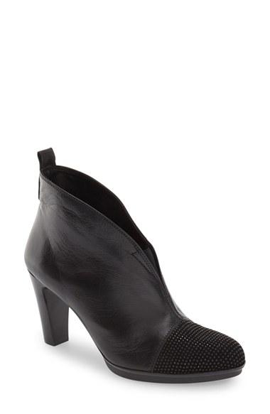 Women's Hispanitas 'answer' Cap Toe Bootie