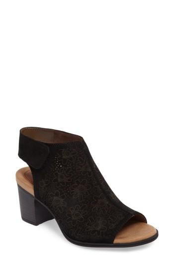 Women's Rockport Cobb Hill Hattie Perforated Slingback Sandal M - Black