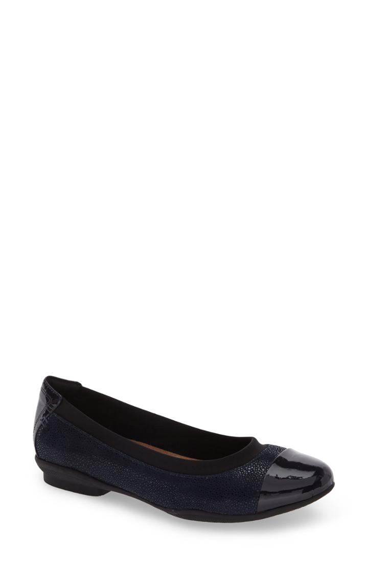 Women's Clarks Neenah Garden Flat W - Blue
