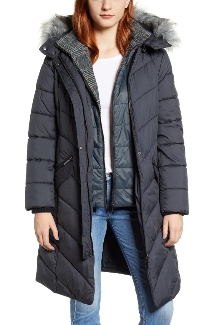 Women's Bernardo Puffer Jacket With Faux Fur Trim - Blue