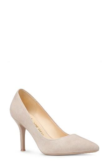 Women's Nine West Fifth Pointy Toe Pump .5 M - Beige