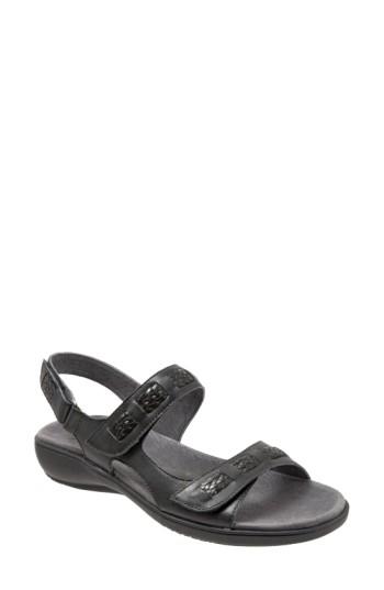 Women's Trotters 'kip' Sandal Ww - Black