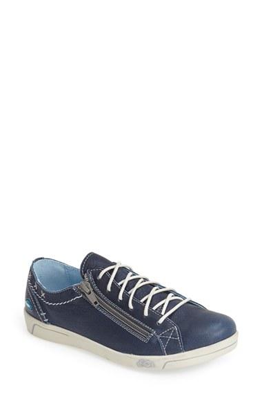 Women's Cloud 'aika' Leather Sneaker