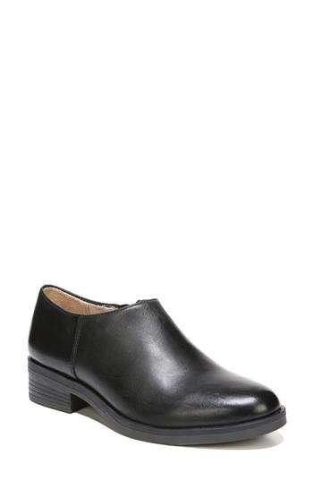 Women's Naturalizer Reagan Bootie N - Black