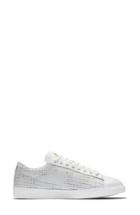 Women's Nike Blazer Low Top Sneaker Se .5 M - White