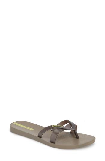 Women's Ipanema 'kirei Silk' Flip Flop M - Grey