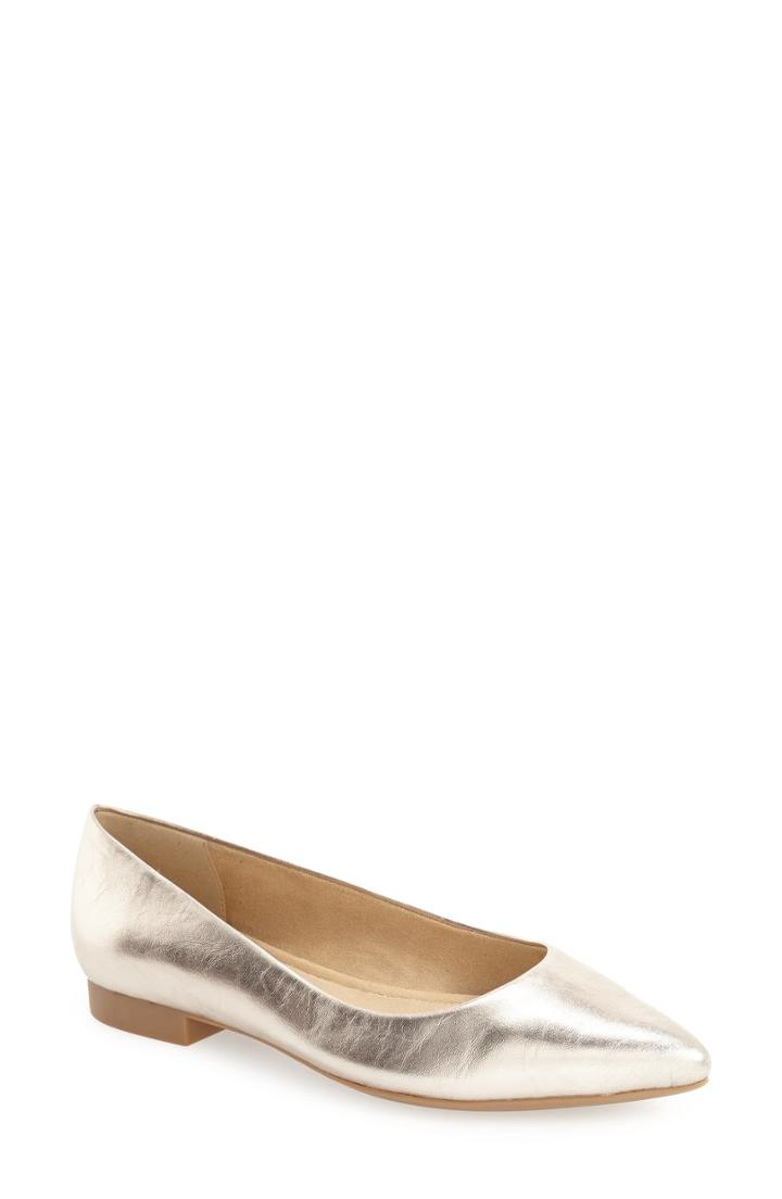 Women's Bella Vita 'vivien' Pointy Toe Flat .5 Ww - Metallic