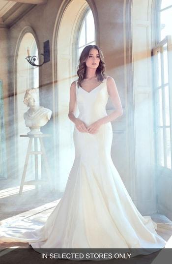 Women's Sareh Nouri Olga Mikado Trumpet Gown, Size In Store Only - Ivory