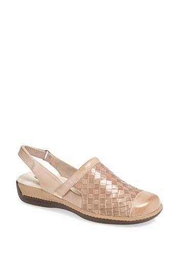Women's Softwalk 'salina' Clog .5 N - Grey