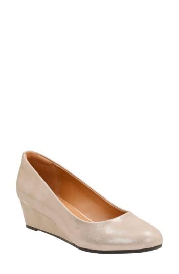 Women's Clarks 'vendra Bloom' Wedge Pump N - Beige